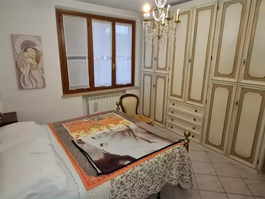 Immagine 11 di Appartamento in vendita  a Monteriggioni