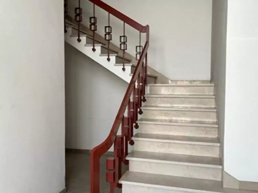 Immagine 2 di Ufficio in affitto  a Empoli