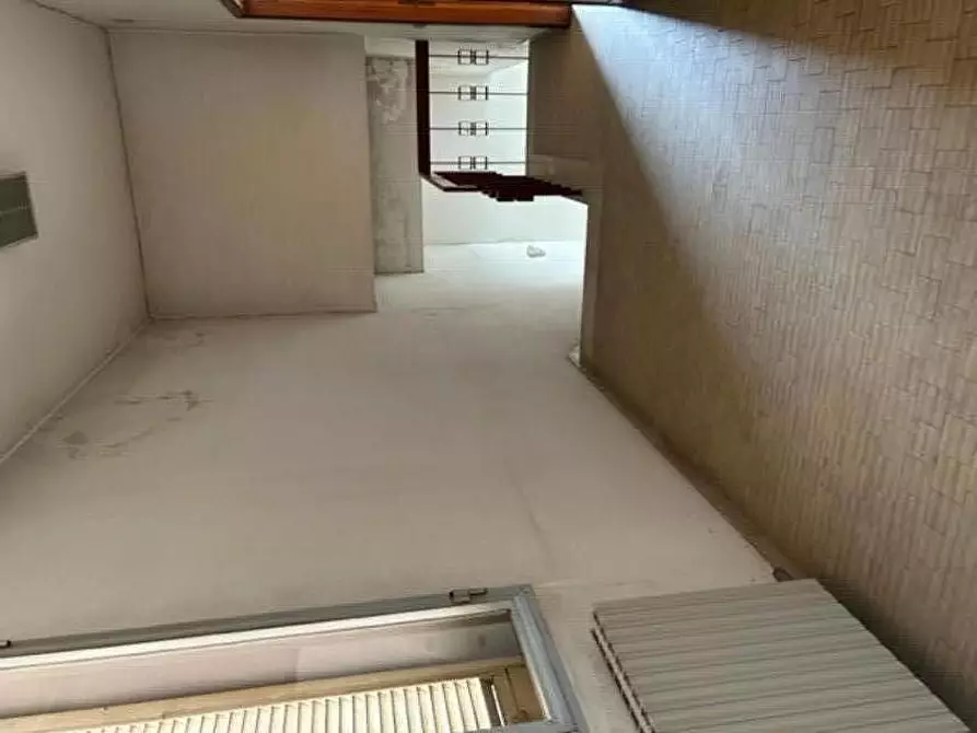 Immagine 4 di Ufficio in affitto  a Empoli