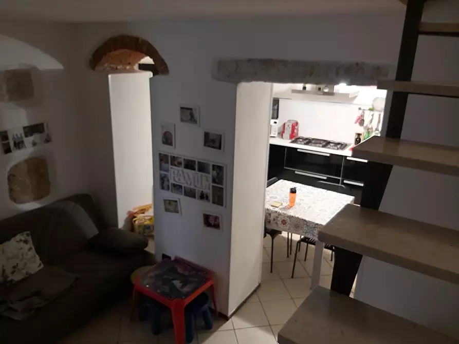 Immagine 13 di Porzione di casa in vendita  a Carrara