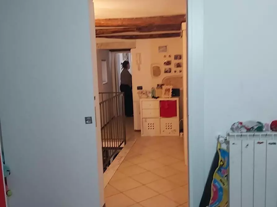 Immagine 8 di Porzione di casa in vendita  a Carrara