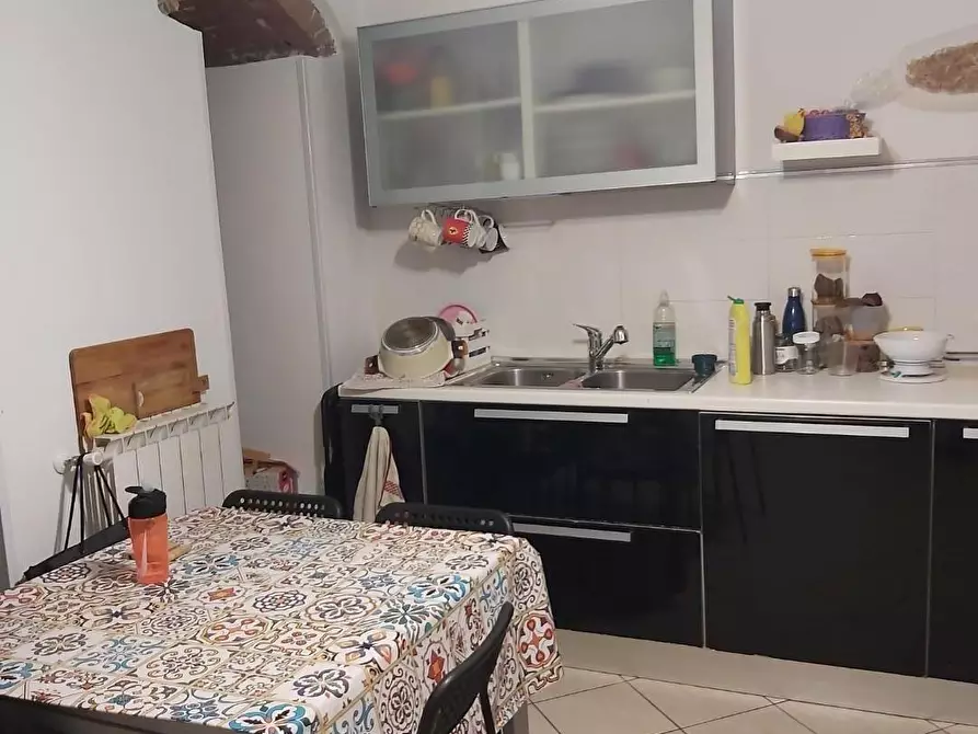 Immagine 15 di Porzione di casa in vendita  a Carrara