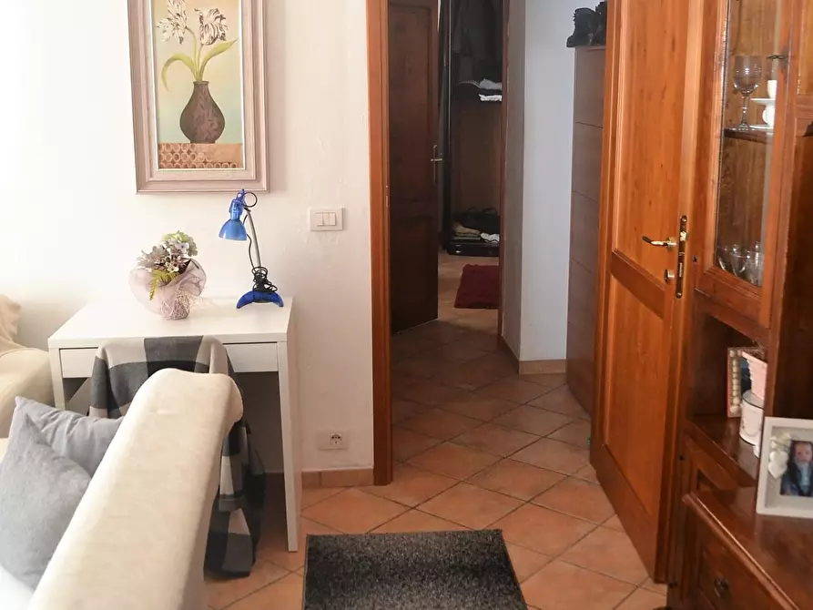 Immagine 11 di Appartamento in vendita  a Poggibonsi