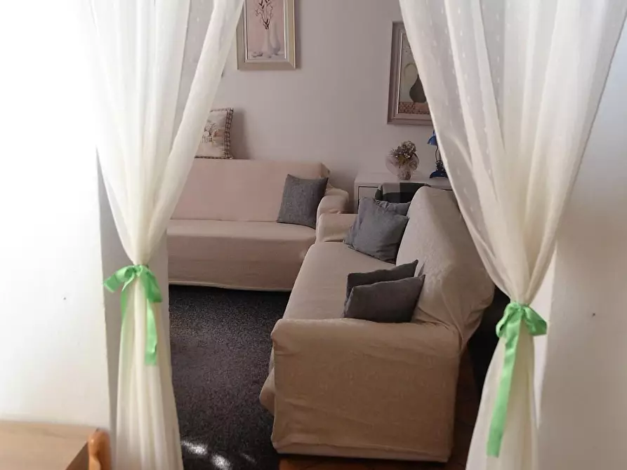 Immagine 5 di Appartamento in vendita  a Poggibonsi