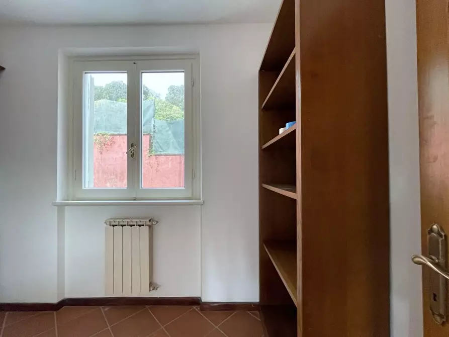 Immagine 10 di Villa in vendita  a Camaiore