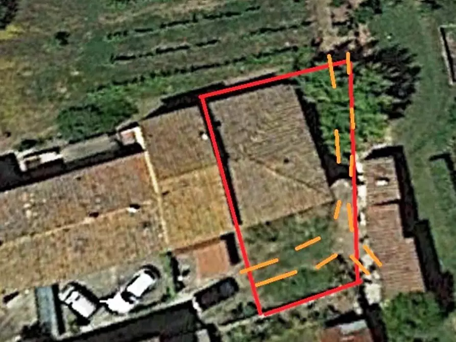 Immagine 19 di Deposito in vendita  a Capannori