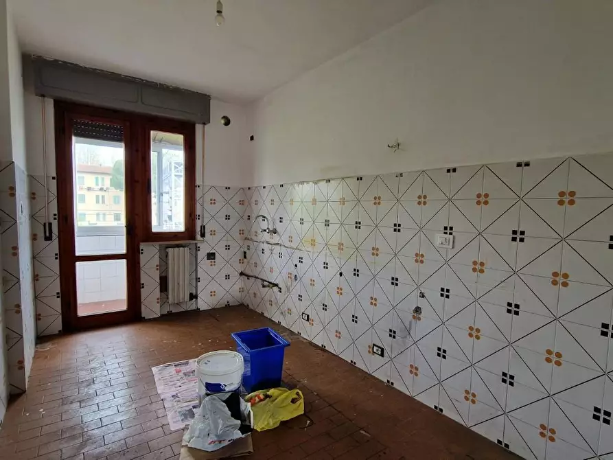 Immagine 5 di Appartamento in vendita  a Pisa