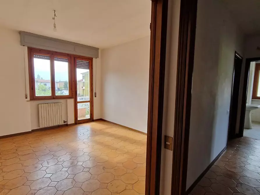 Immagine 8 di Appartamento in vendita  a Pisa