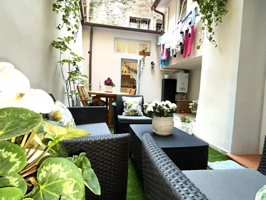 Immagine 21 di Immobile di prestigio in vendita  a Calci