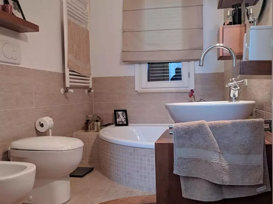 Immagine 5 di Appartamento in vendita  a Montopoli In Val D'arno