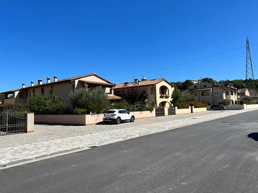 Immagine 6 di Casa bifamiliare in vendita  a Calcinaia