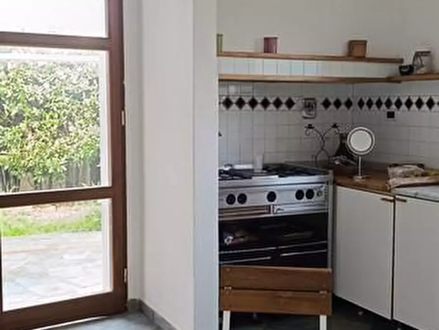 Immagine 24 di Casa semindipendente in vendita  a Castelnuovo Magra