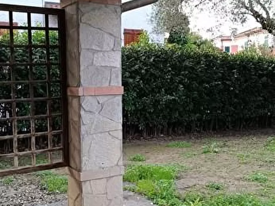 Immagine 28 di Casa semindipendente in vendita  a Castelnuovo Magra