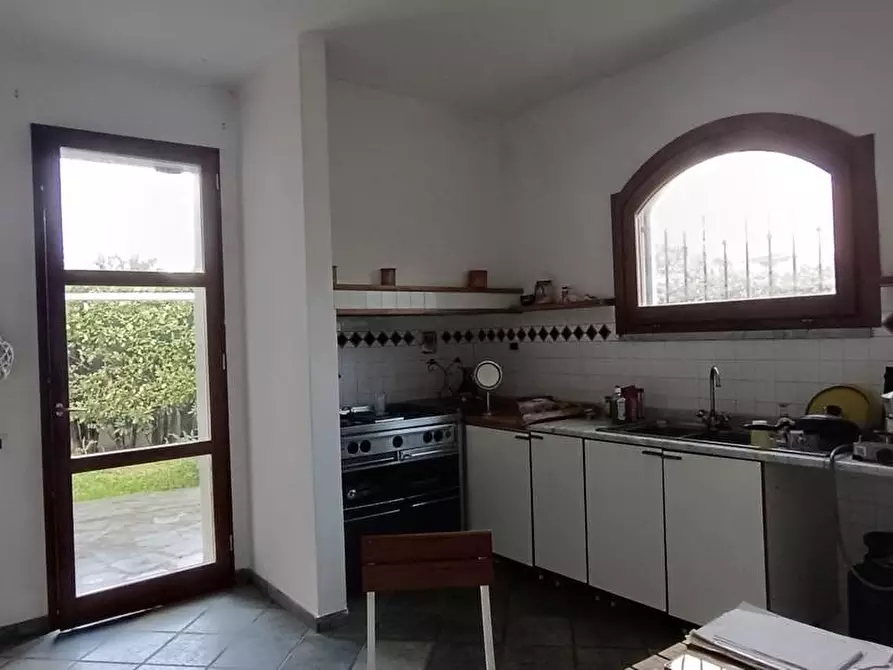 Immagine 21 di Casa semindipendente in vendita  a Castelnuovo Magra