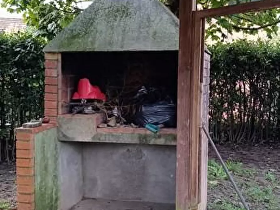 Immagine 37 di Casa semindipendente in vendita  a Castelnuovo Magra