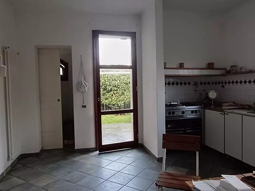 Immagine 22 di Casa semindipendente in vendita  a Castelnuovo Magra