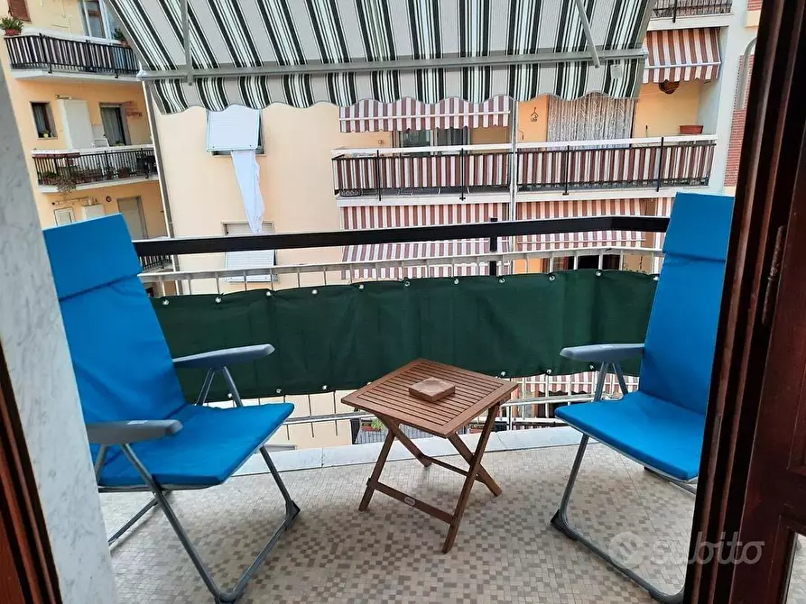 Immagine 7 di Appartamento in affitto  a Carrara