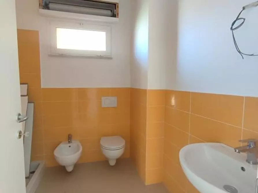 Immagine 23 di Appartamento in vendita  a Castelnuovo Magra