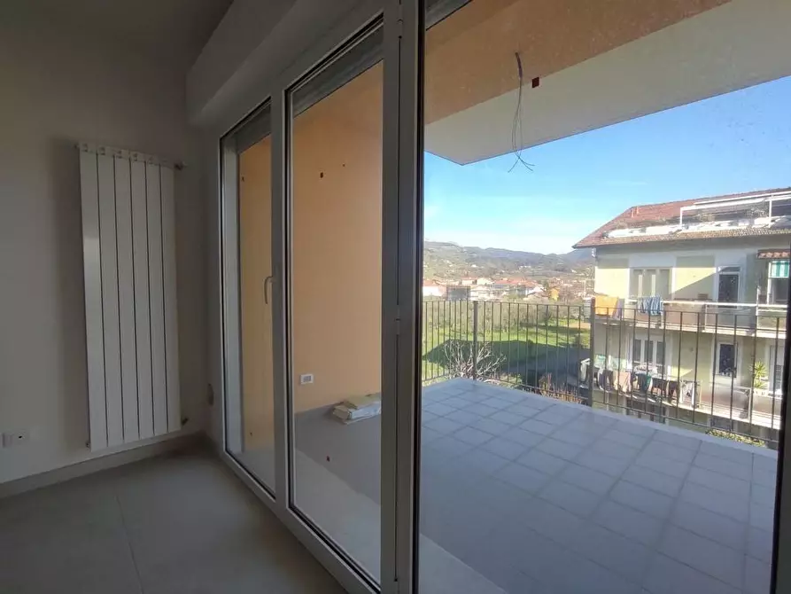 Immagine 40 di Appartamento in vendita  a Castelnuovo Magra