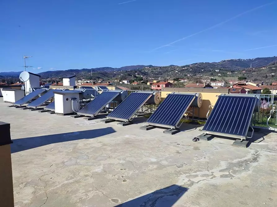 Immagine 10 di Appartamento in vendita  a Castelnuovo Magra