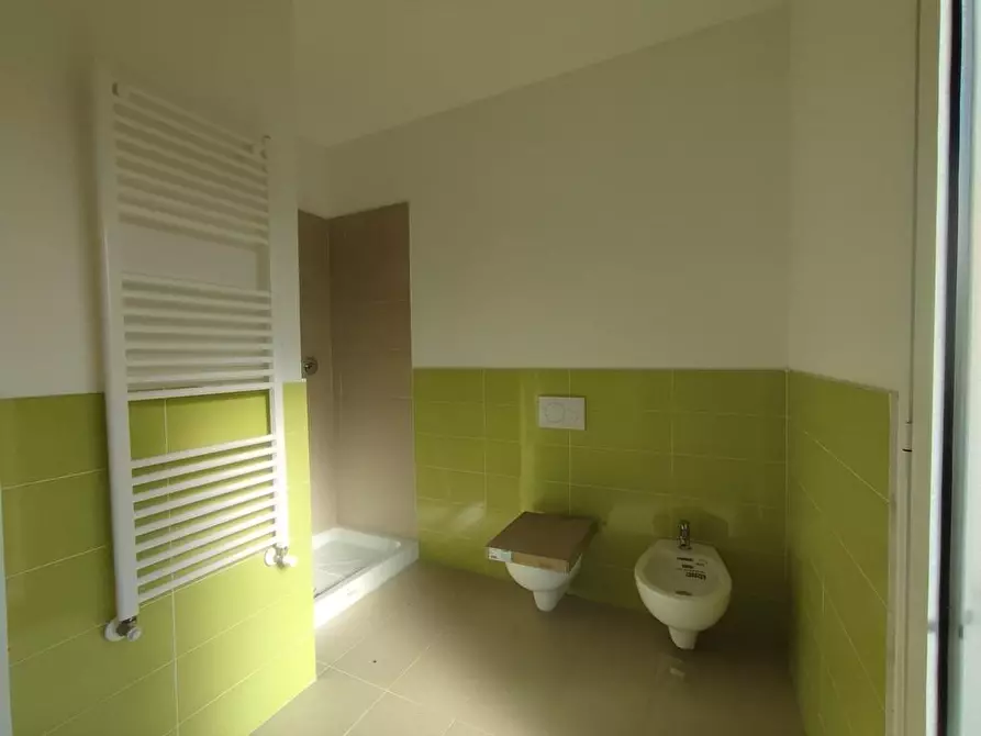 Immagine 35 di Appartamento in vendita  a Castelnuovo Magra