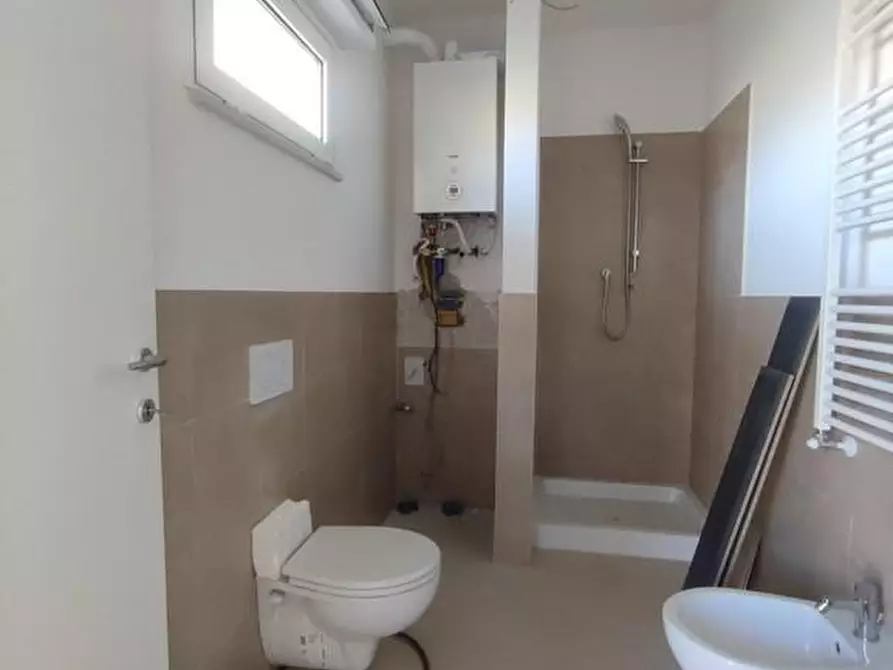 Immagine 33 di Appartamento in vendita  a Castelnuovo Magra