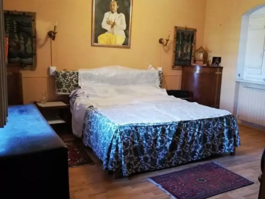 Immagine 39 di Casa indipendente in vendita  a Ortonovo