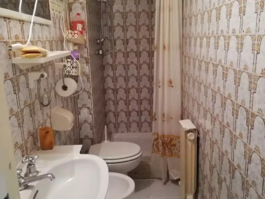 Immagine 35 di Casa indipendente in vendita  a Ortonovo