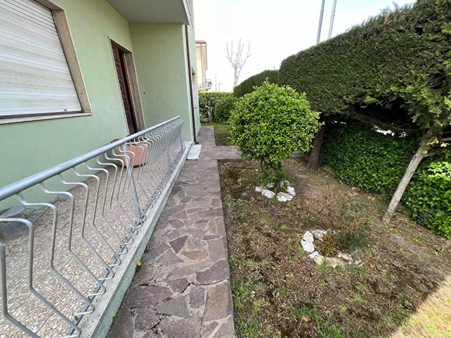 Immagine 51 di Villa in vendita  a Bibbona