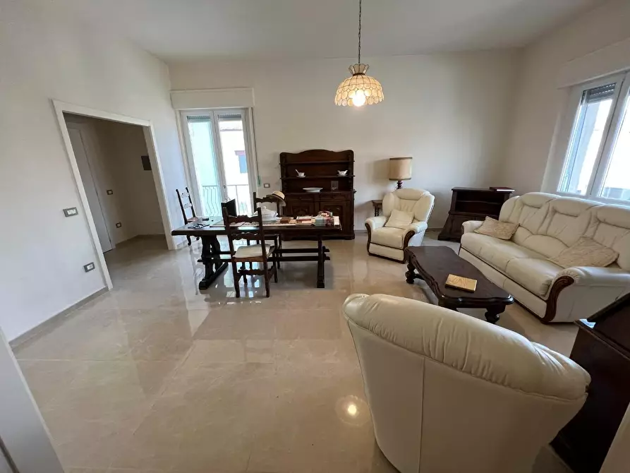 Immagine 8 di Villa in vendita  a Bibbona