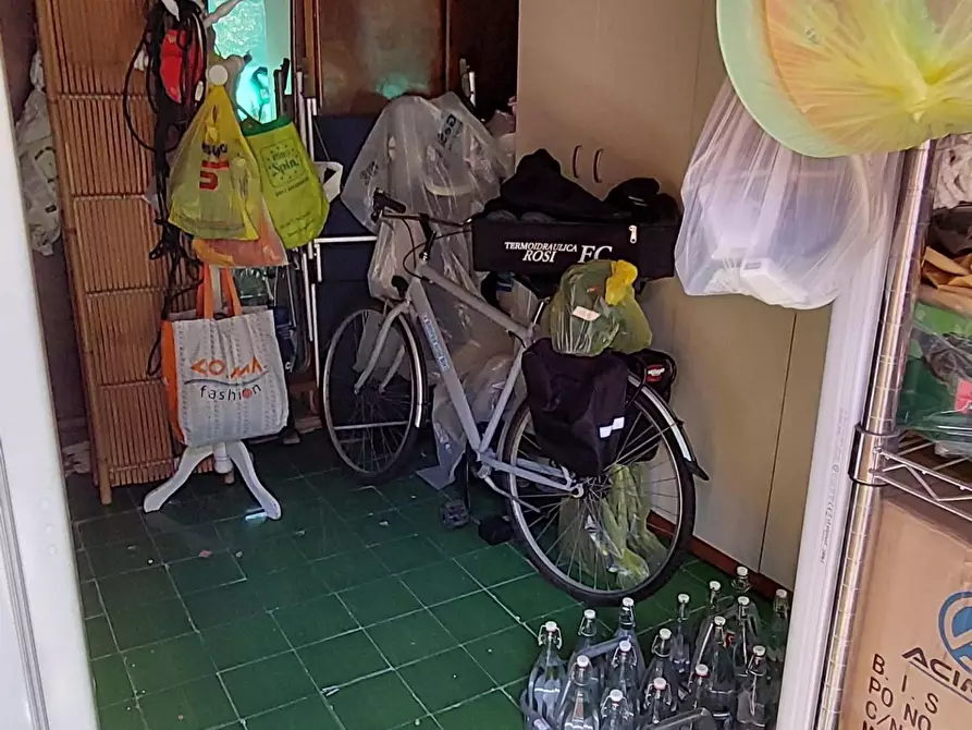 Immagine 42 di Villa in vendita  a Viareggio