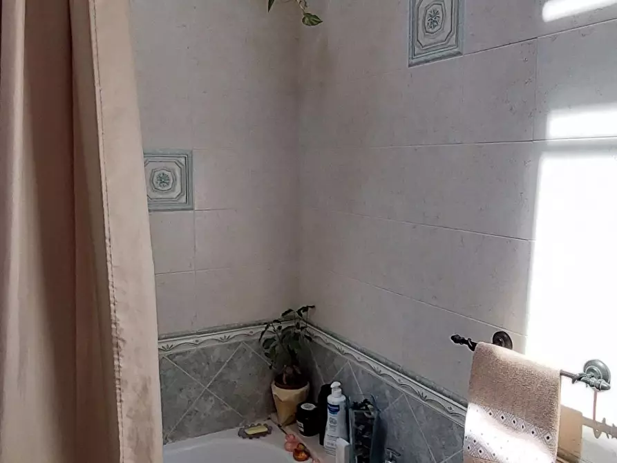 Immagine 93 di Villa in vendita  a Viareggio