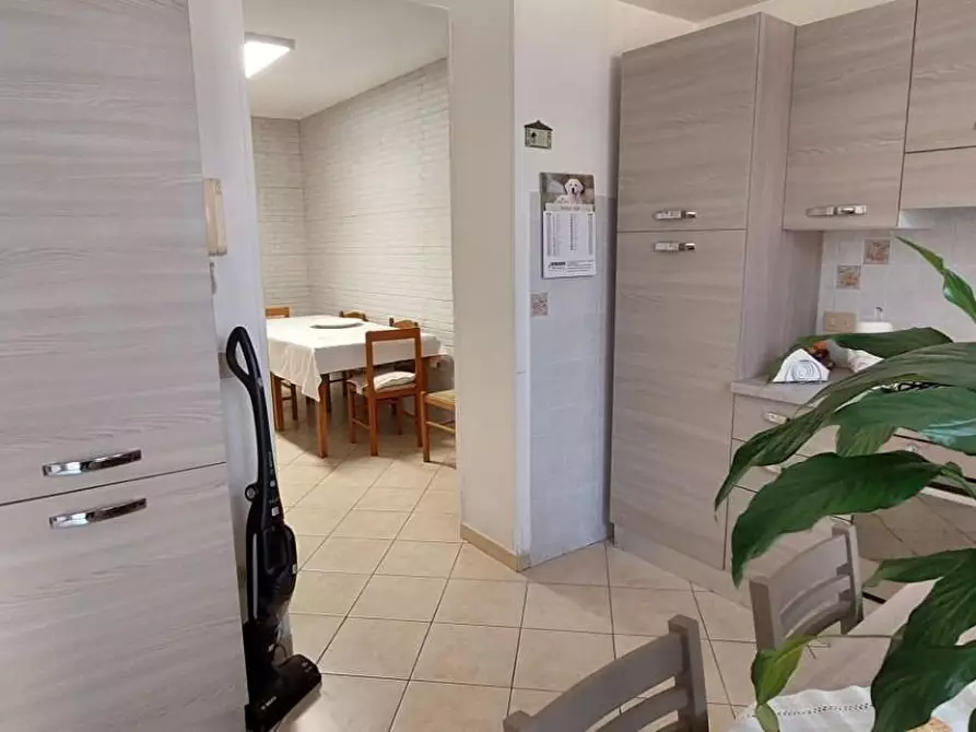 Immagine 14 di Villa in vendita  a Viareggio