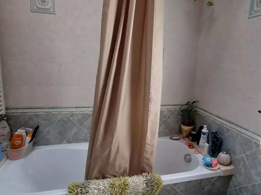 Immagine 92 di Villa in vendita  a Viareggio