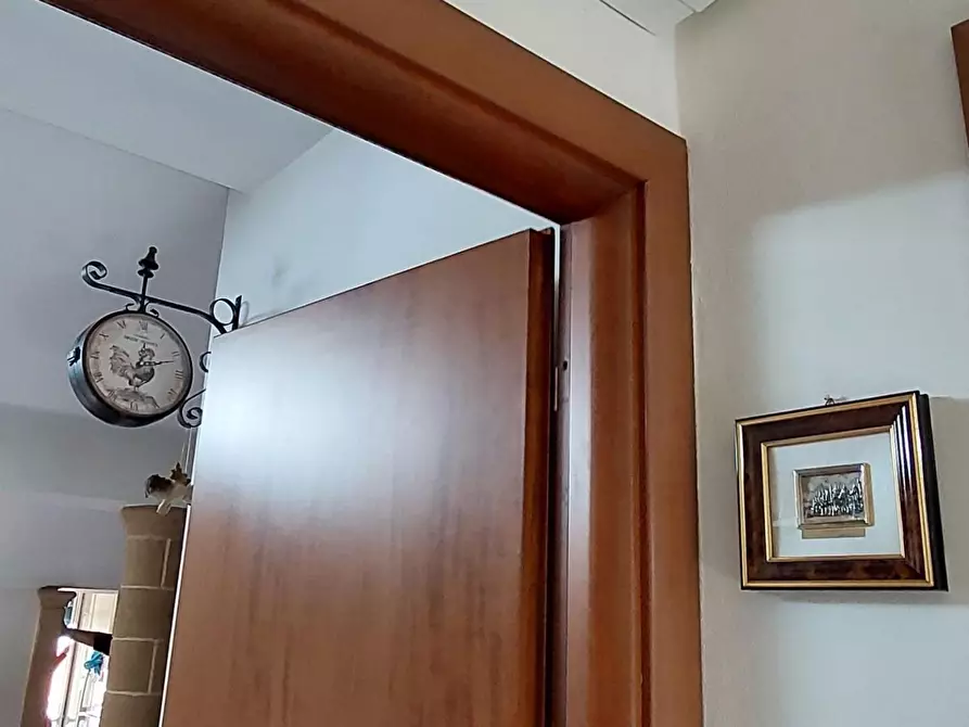 Immagine 71 di Villa in vendita  a Viareggio