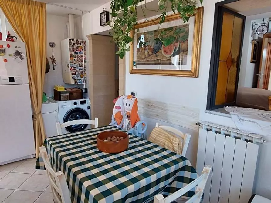 Immagine 66 di Villa in vendita  a Viareggio