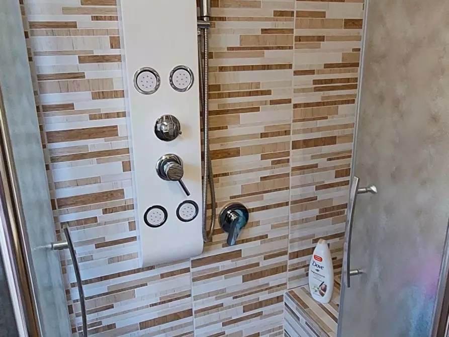 Immagine 30 di Villa in vendita  a Viareggio