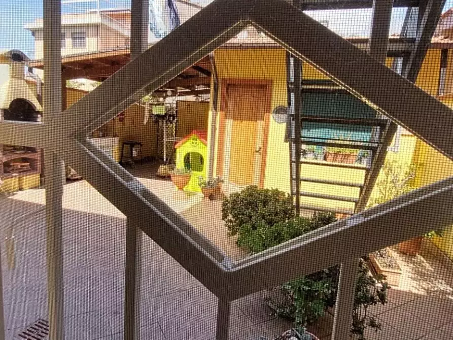 Immagine 32 di Villa in vendita  a Viareggio