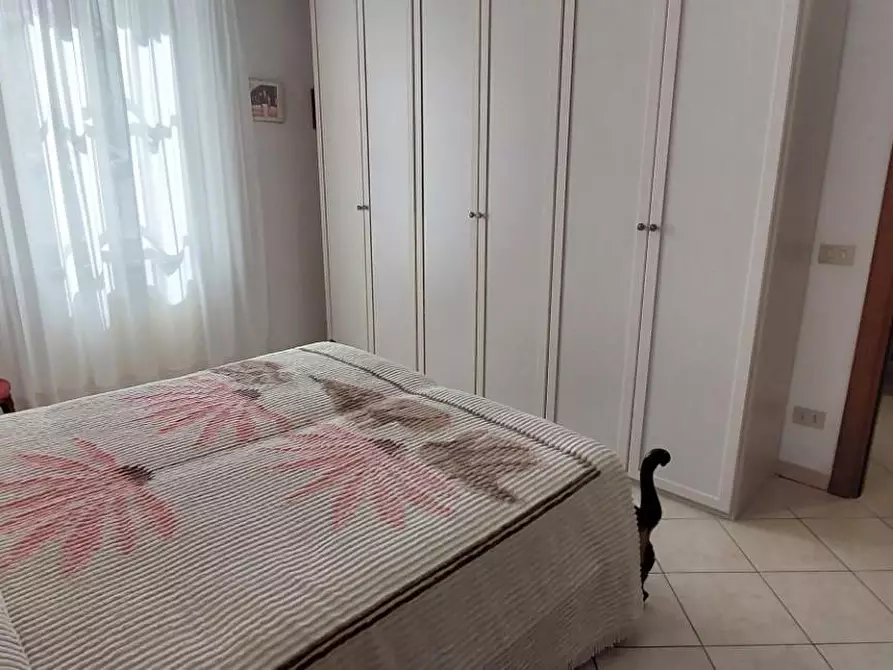 Immagine 22 di Villa in vendita  a Viareggio