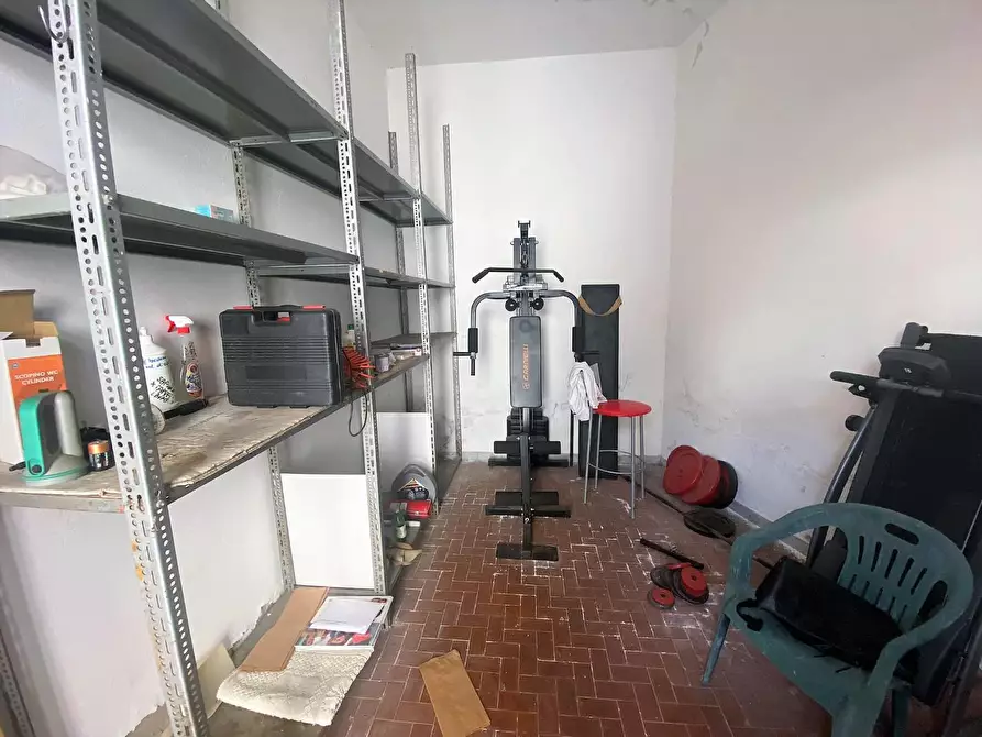 Immagine 26 di Appartamento in vendita  a Massa