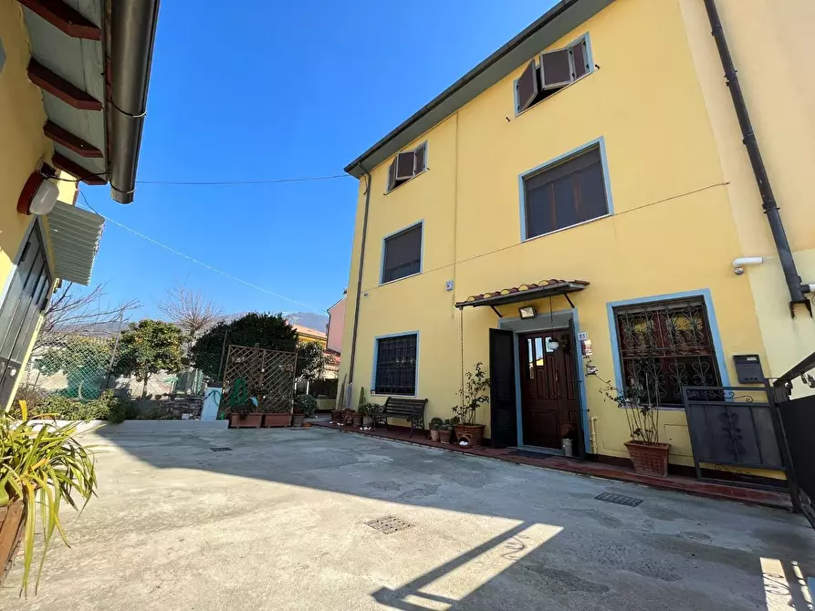 Immagine 26 di Terratetto in vendita  a San Giuliano Terme