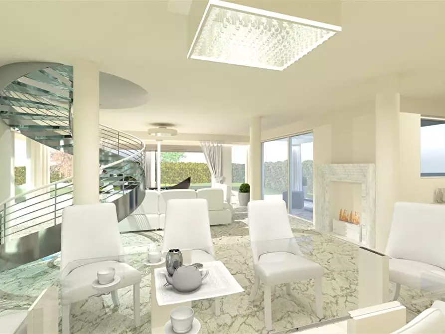 Immagine 4 di Villa in vendita  a Montignoso