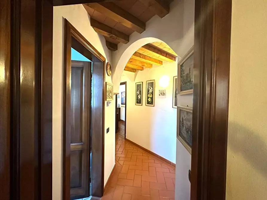 Immagine 13 di Appartamento in vendita  a Montelupo Fiorentino