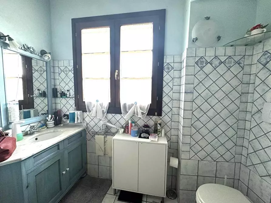 Immagine 23 di Appartamento in vendita  a Montelupo Fiorentino