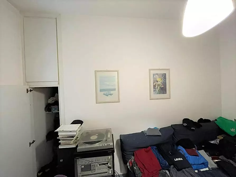 Immagine 16 di Casa bifamiliare in vendita  a Massa