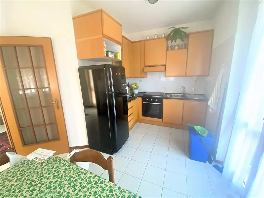 Immagine 6 di Casa bifamiliare in vendita  a Massa