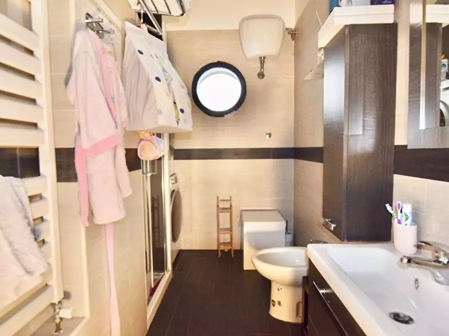 Immagine 7 di Appartamento in vendita  a San Vincenzo