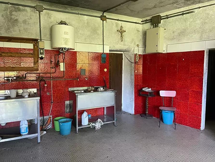 Immagine 25 di Casa semindipendente in vendita  a Villa Basilica