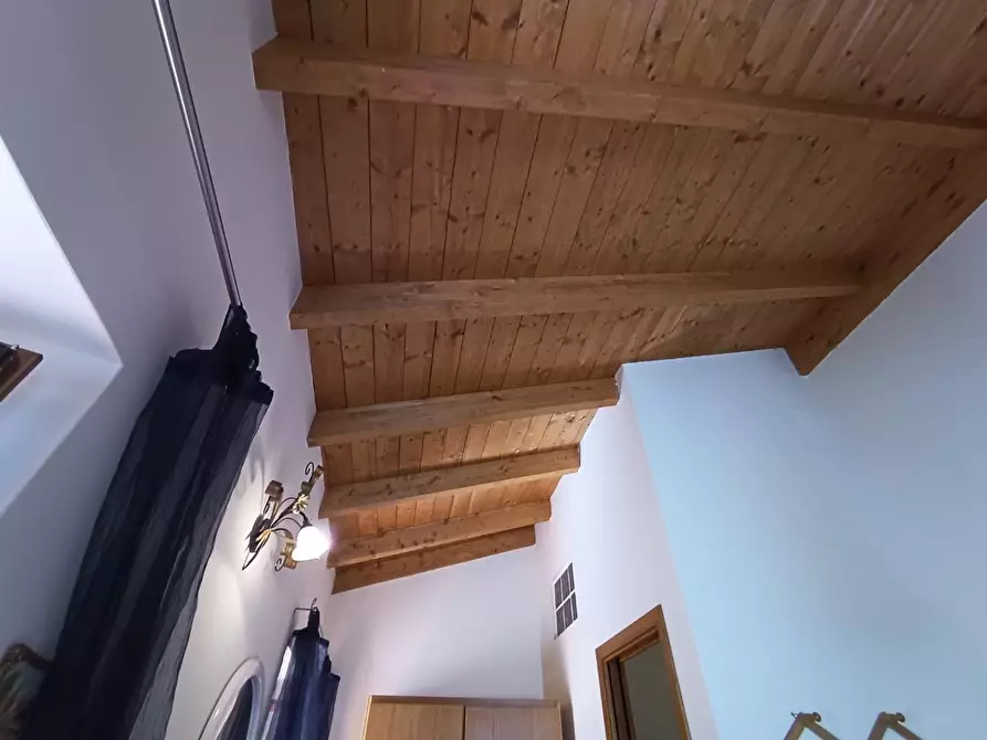 Immagine 21 di Terratetto in vendita  a Fabbriche Di Vergemoli