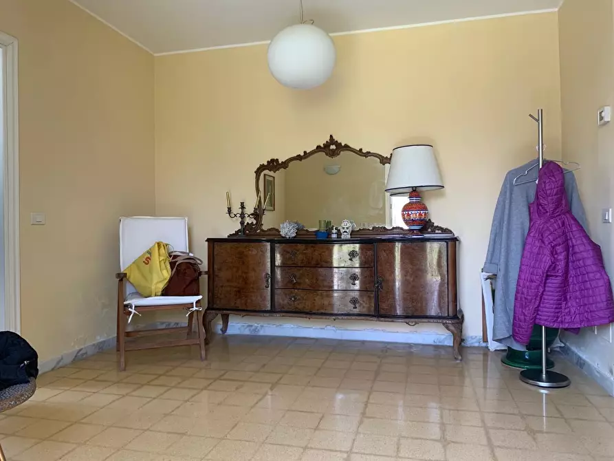 Immagine 12 di Porzione di casa in vendita  a Carrara